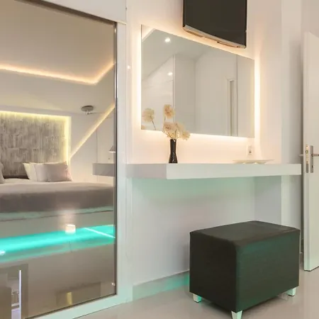 Luxury Cavo Mare Thalassa With Private Pool & Jacuzzi וילה Plános